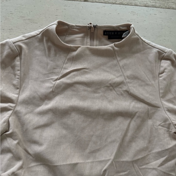 NWOT Alice and Olivia Becker Mock Neck Bodysuit - Picture 10 of 14